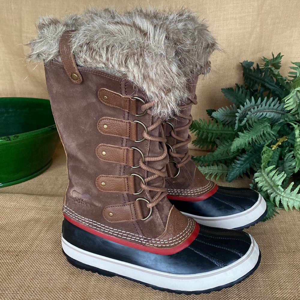 Sorel Joan of Artic Boots Size 9.5